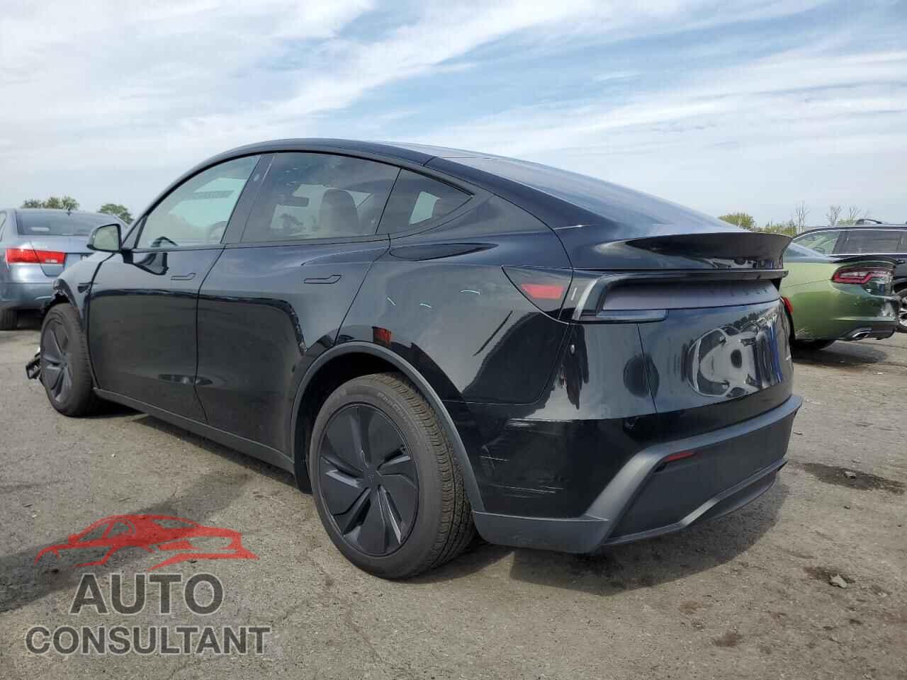 TESLA MODEL Y 2026 - 7SAYGDEE2TF378808