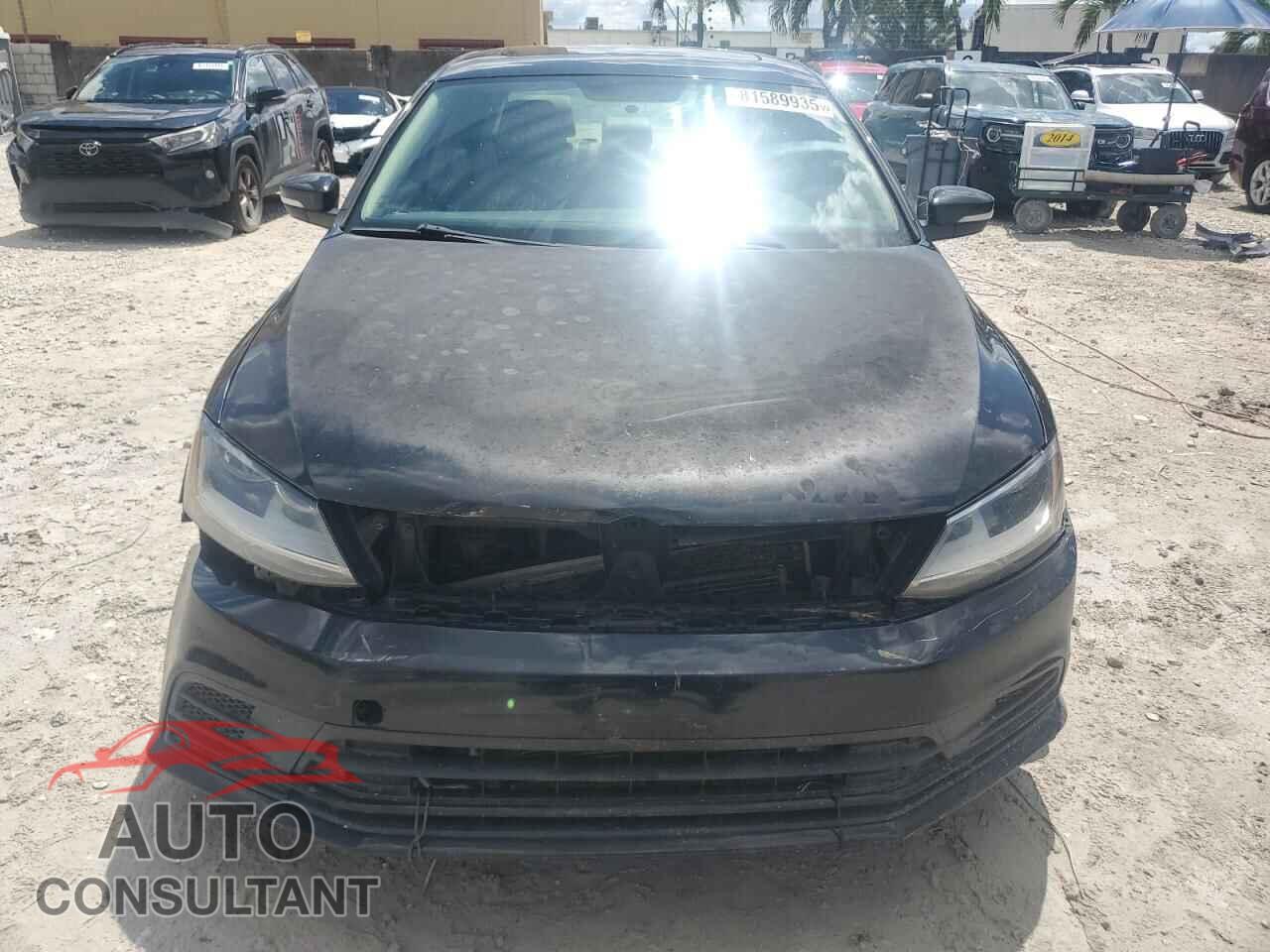 VOLKSWAGEN JETTA 2017 - 3VWDB7AJ7HM347357