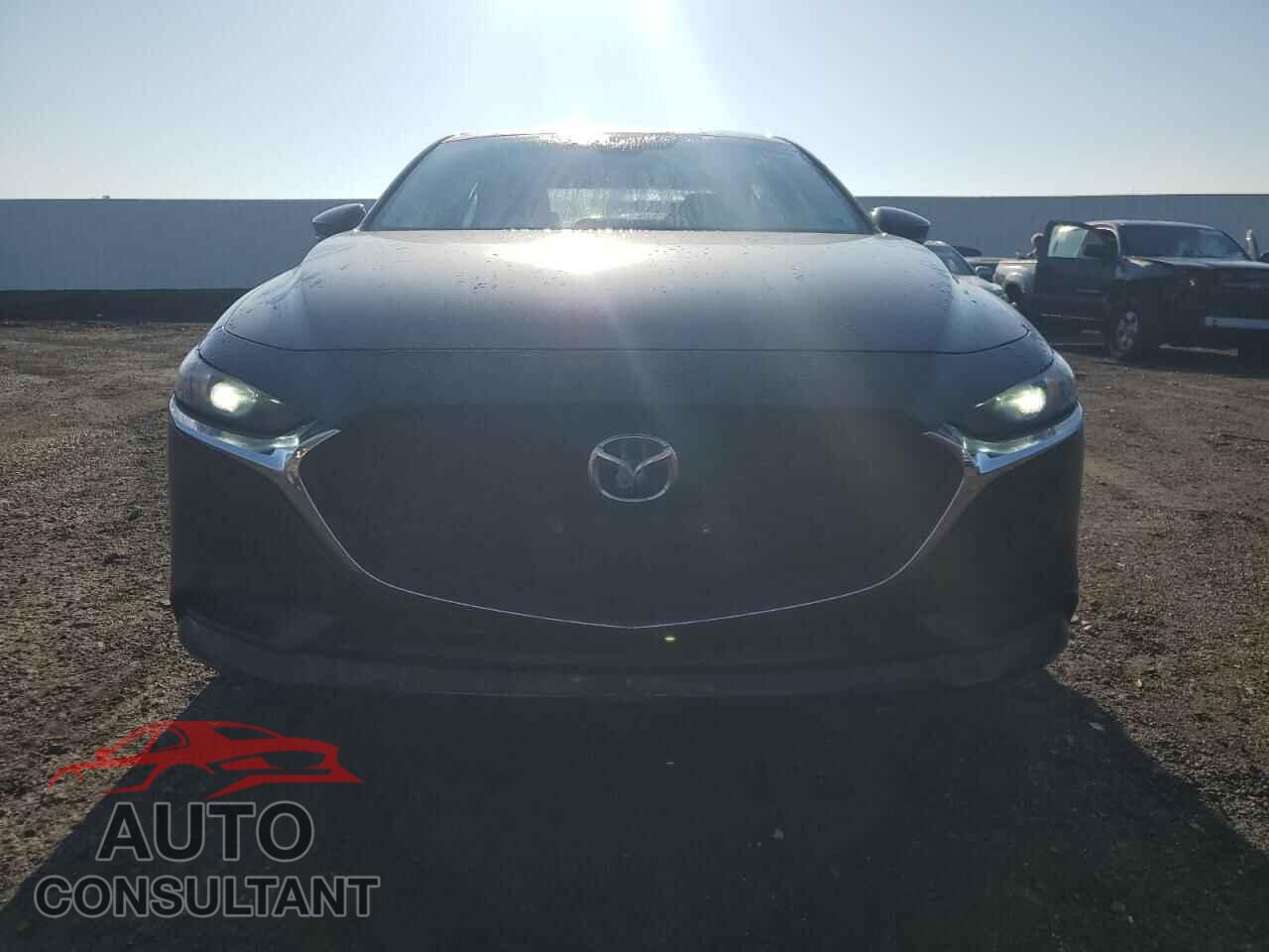 MAZDA 3 2021 - JM1BPABL3M1337814
