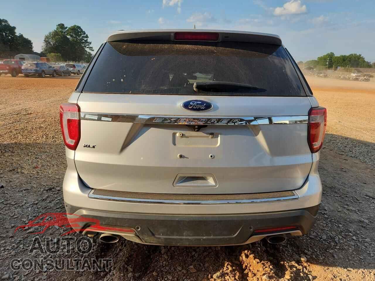 FORD EXPLORER 2018 - 1FM5K7D84JGB48133