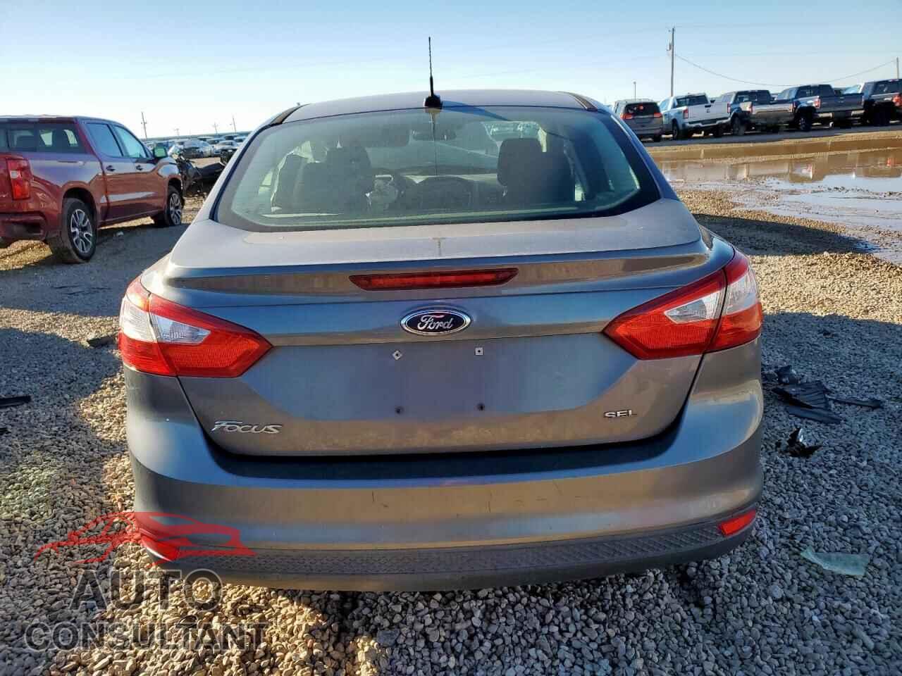 FORD FOCUS 2012 - 1FAHP3H29CL375450