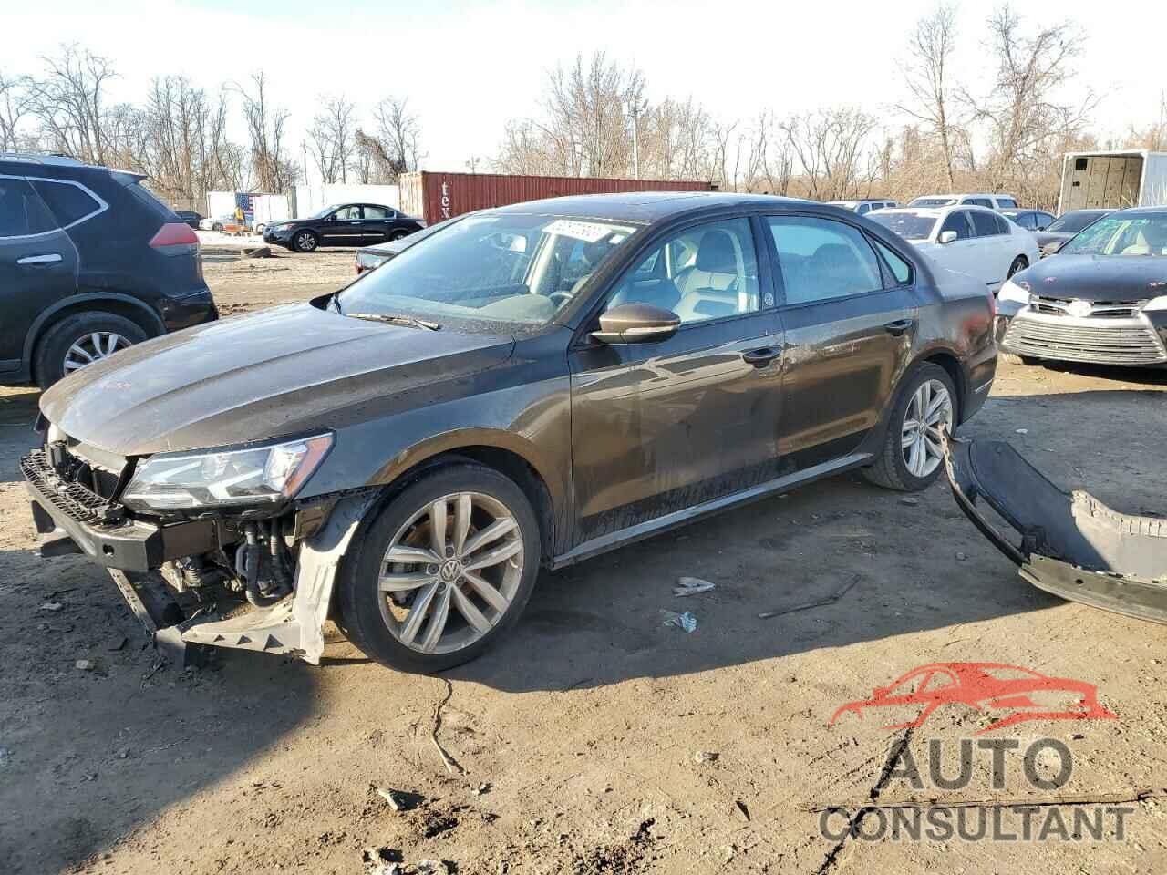 VOLKSWAGEN PASSAT 2019 - 1VWLA7A33KC003646