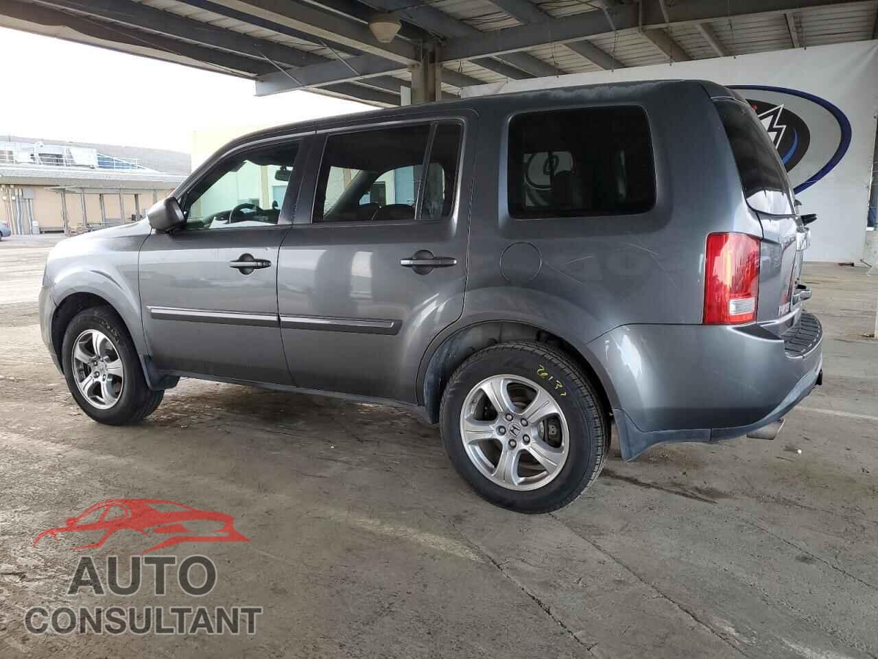 HONDA PILOT 2013 - 5FNYF3H71DB009074