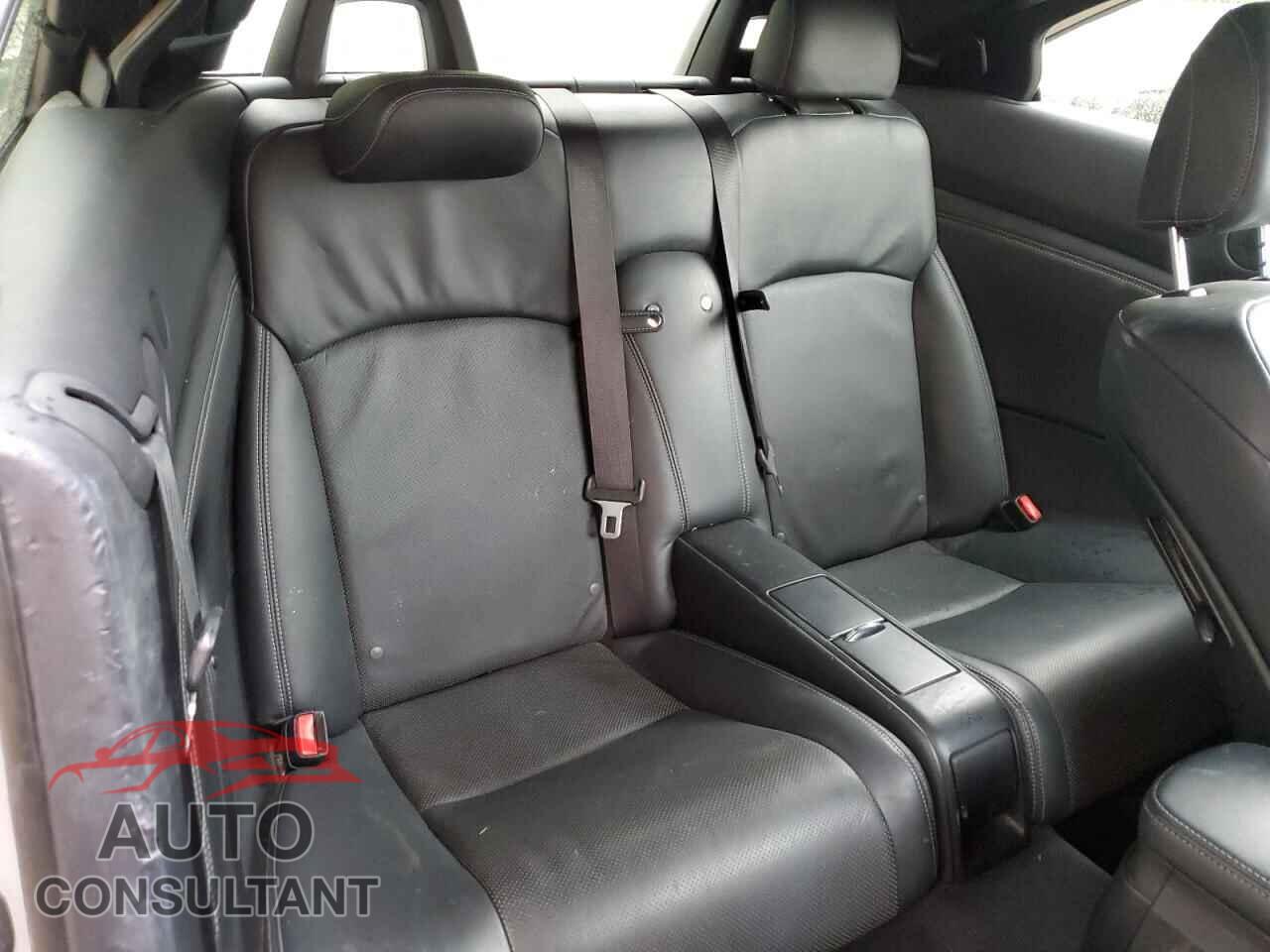 LEXUS IS 2015 - JTHFF2C25F2532714