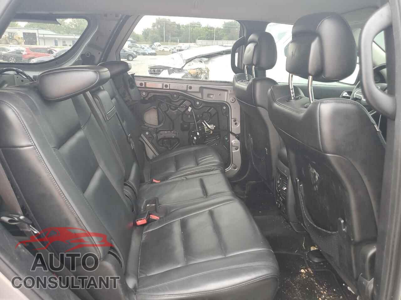 DODGE DURANGO 2015 - 1C4RDJDG2FC837381