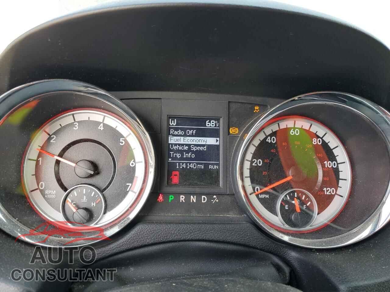 DODGE CARAVAN 2011 - 2D4RN7DG6BR765590