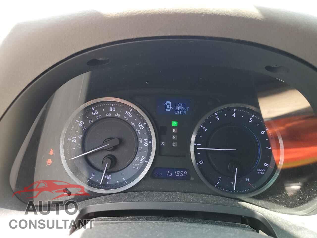 LEXUS IS 2011 - JTHBF5C24B5132880