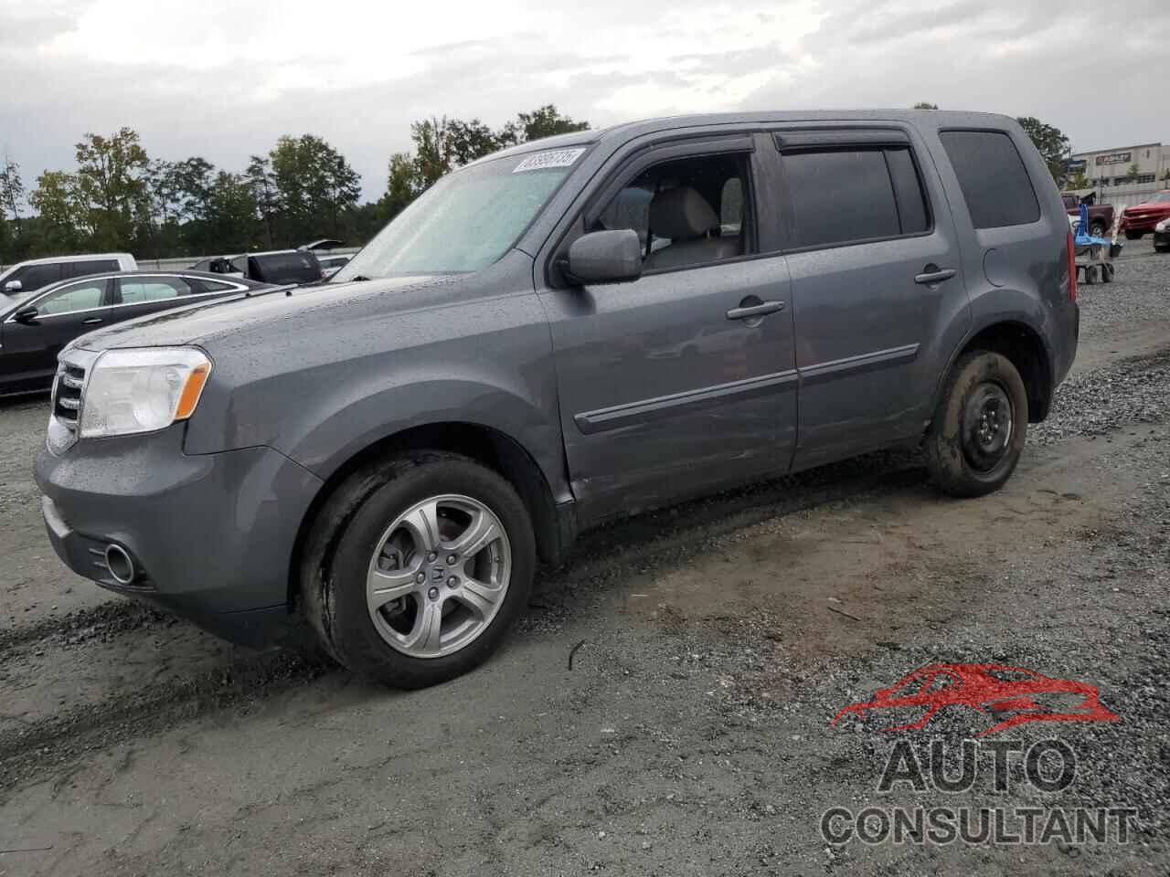 HONDA PILOT 2013 - 5FNYF4H59DB005584