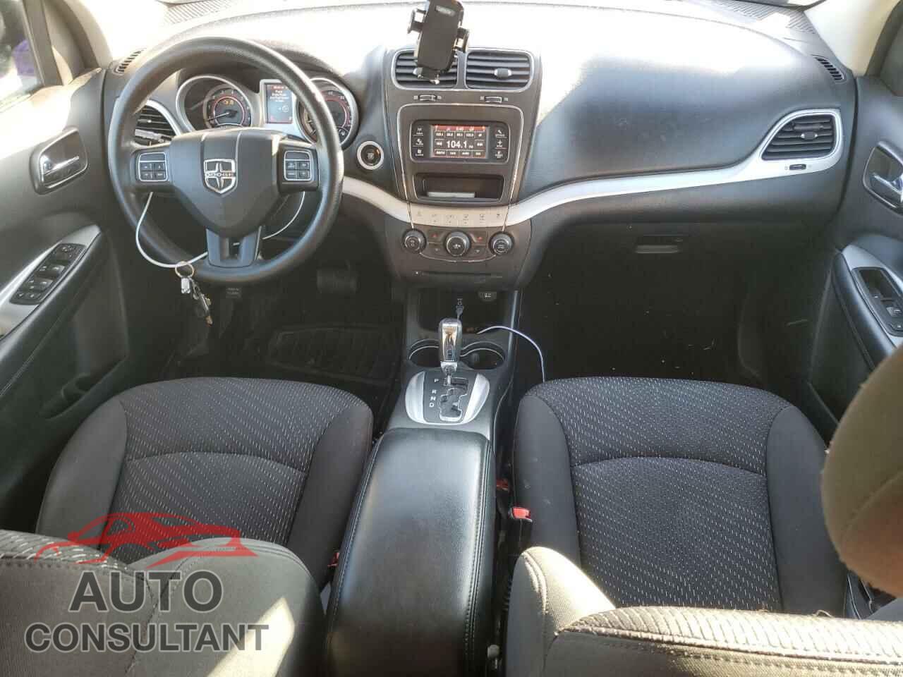 DODGE JOURNEY 2017 - 3C4PDCAB1HT705019