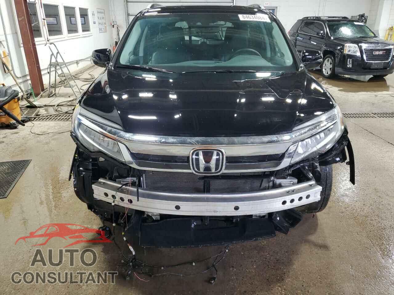 HONDA PILOT 2020 - 5FNYF6H04LB011663