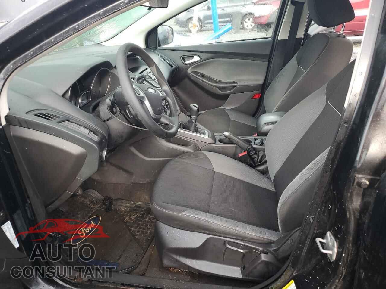 FORD FOCUS 2013 - 1FADP3F27DL358567