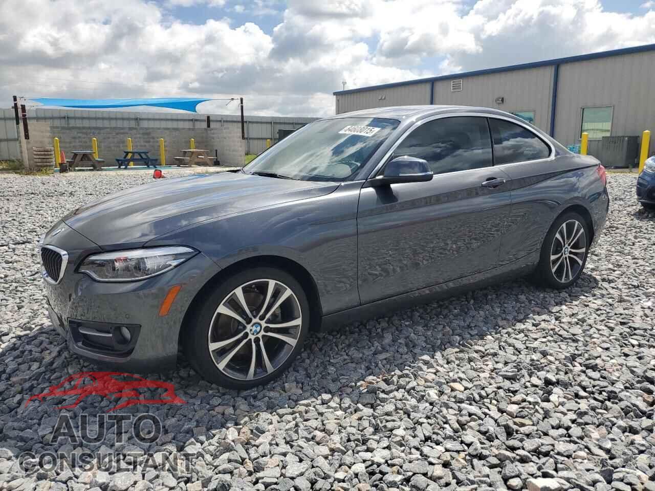 BMW 2 SERIES 2017 - WBA2F9C36HV664946