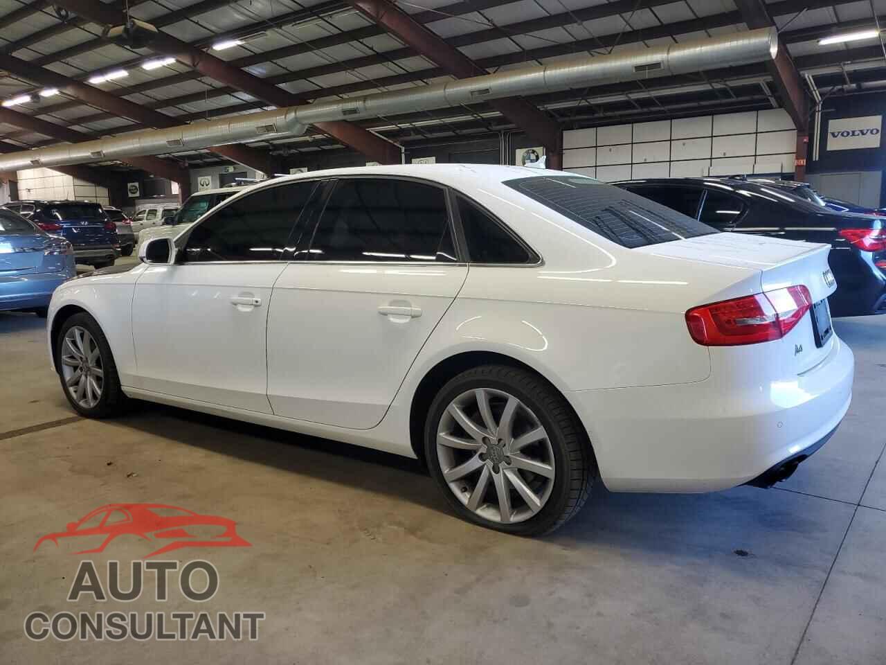 AUDI A4 2013 - WAUFFAFL1DN005228