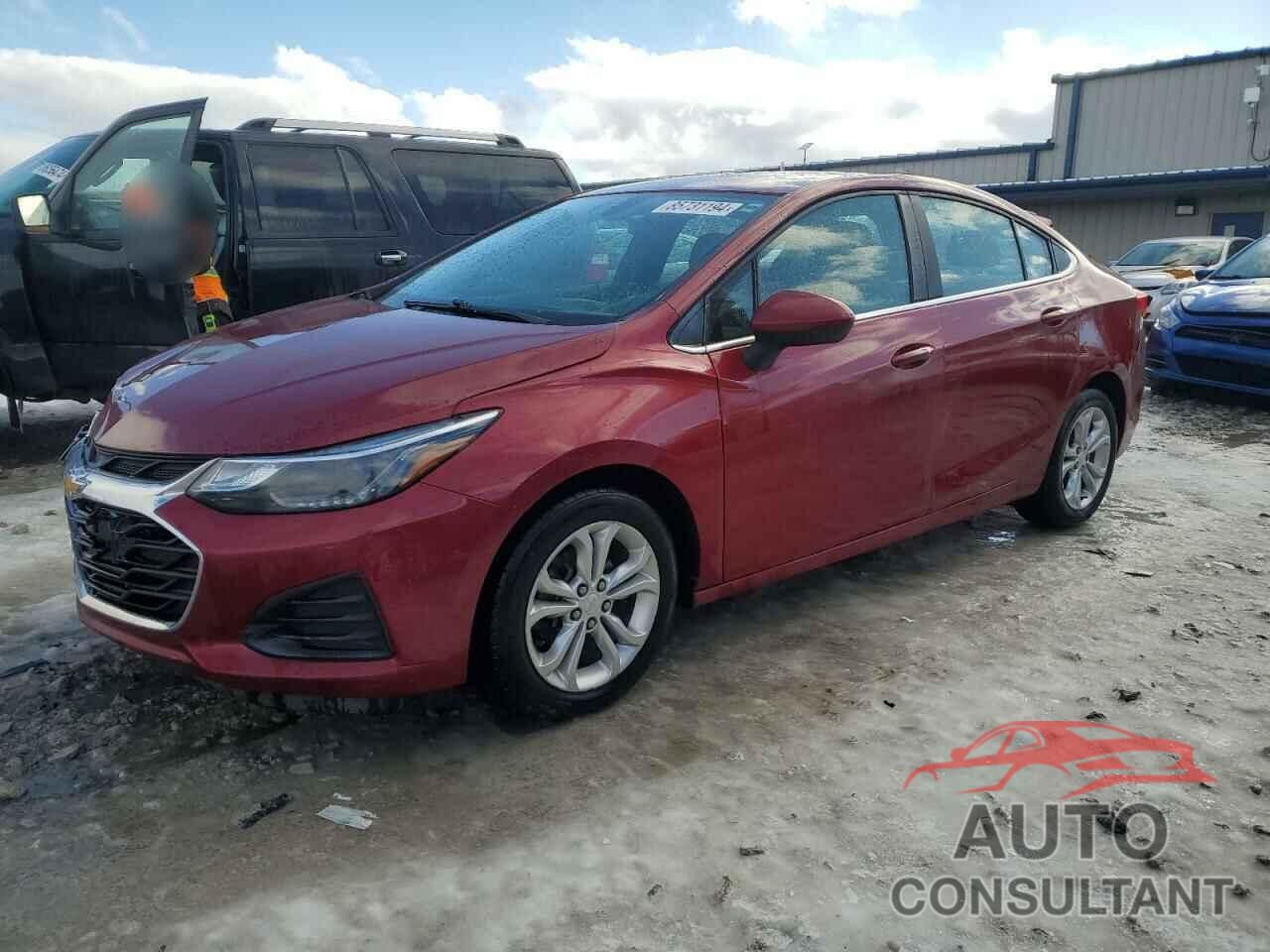 CHEVROLET CRUZE 2019 - 1G1BE5SM7K7118377