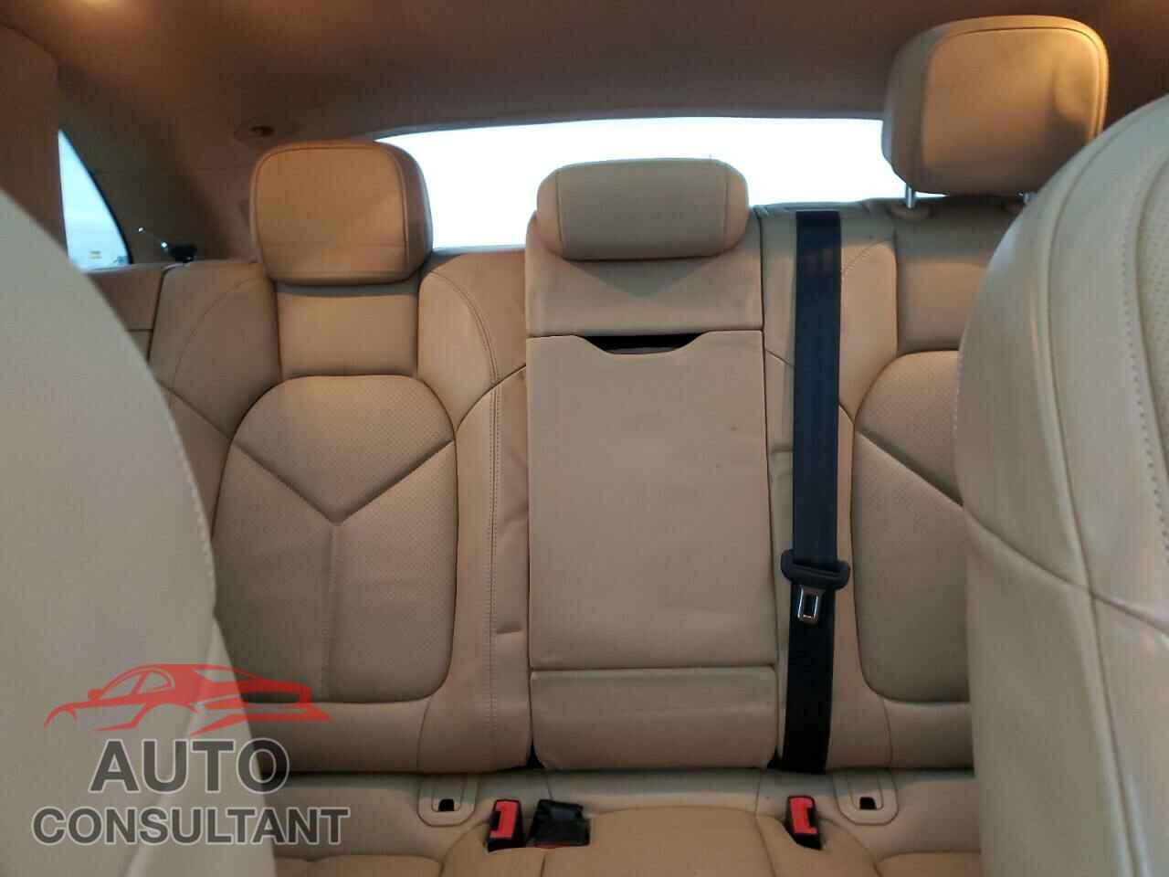 PORSCHE MACAN 2015 - WP1AB2A59FLB73817
