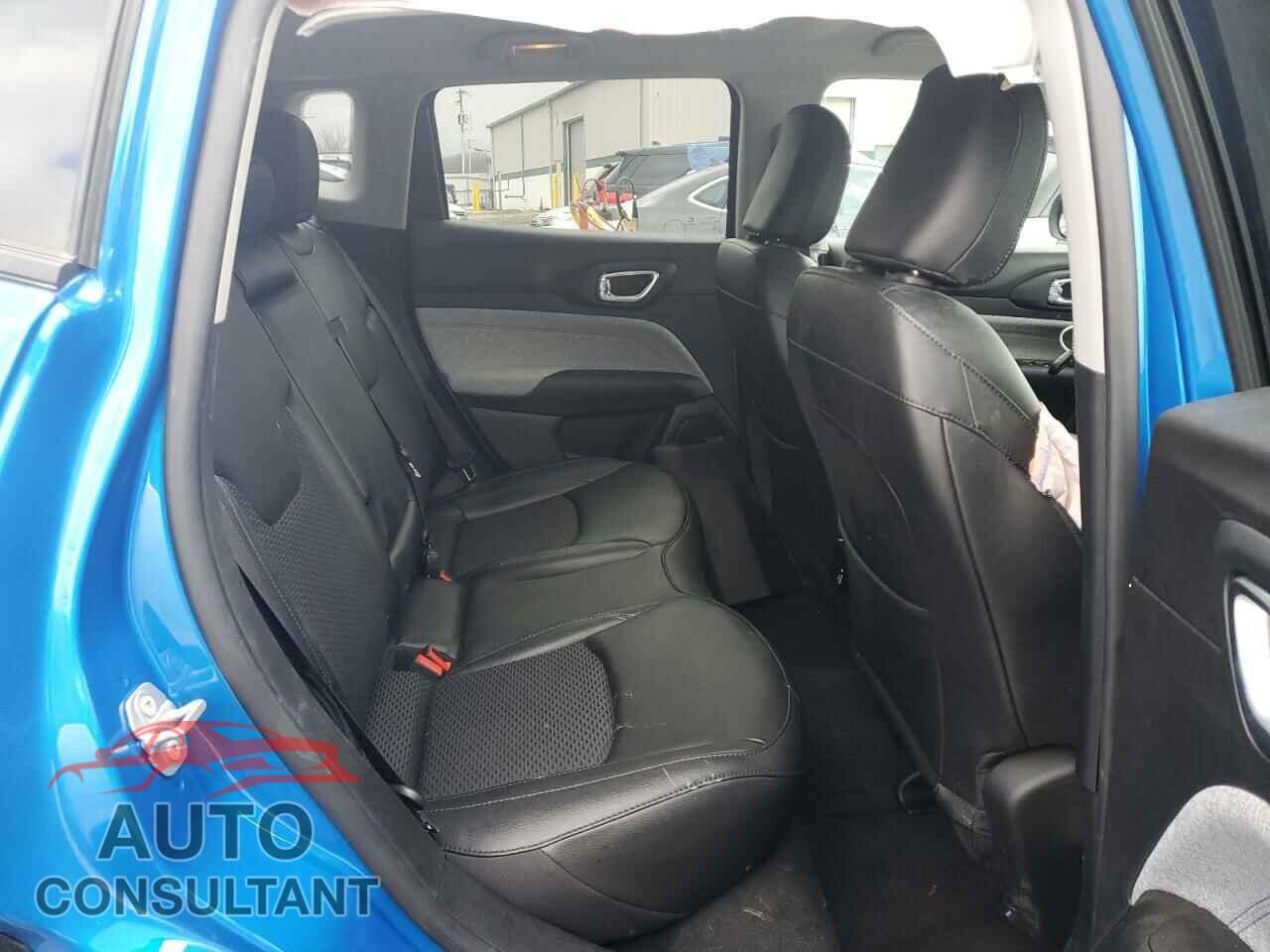 JEEP COMPASS 2022 - 3C4NJDBBXNT121007