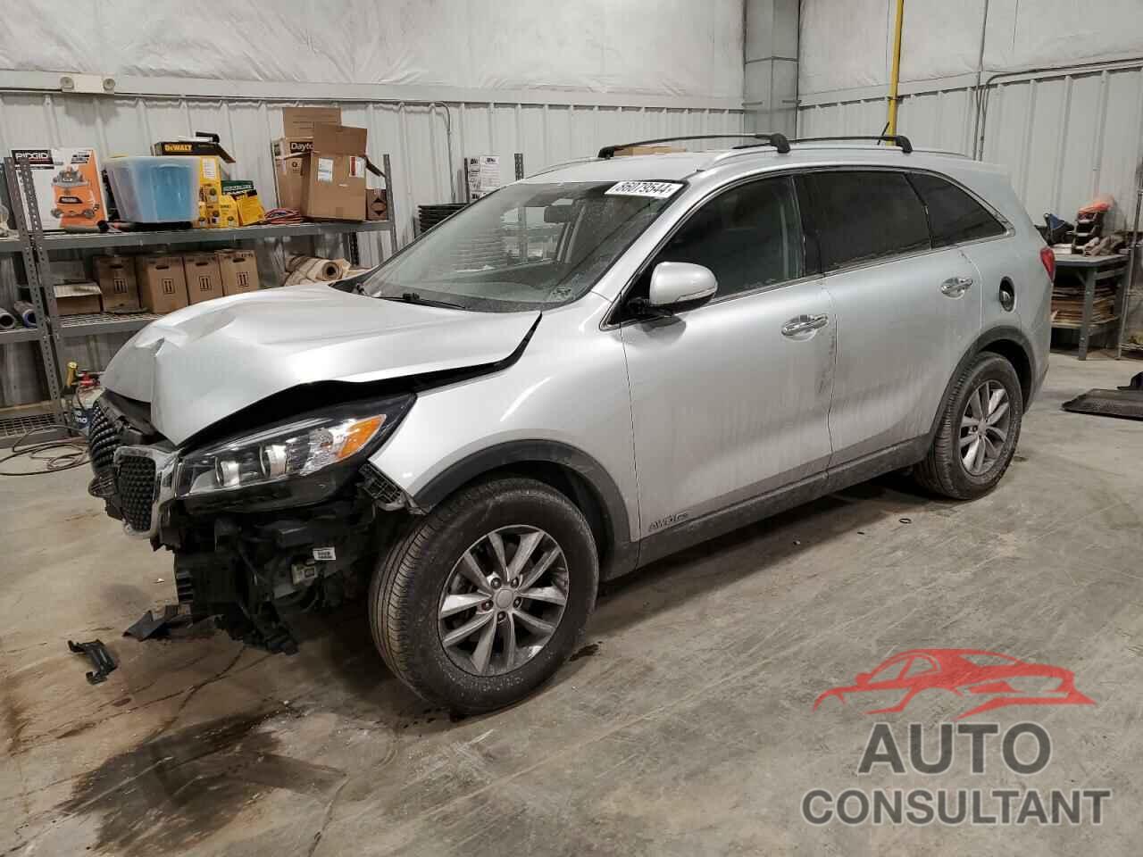 KIA SORENTO 2017 - 5XYPGDA57HG328551