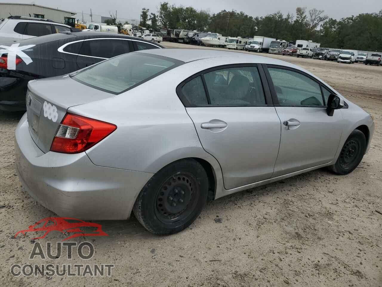HONDA CIVIC 2012 - 19XFB2F56CE028237