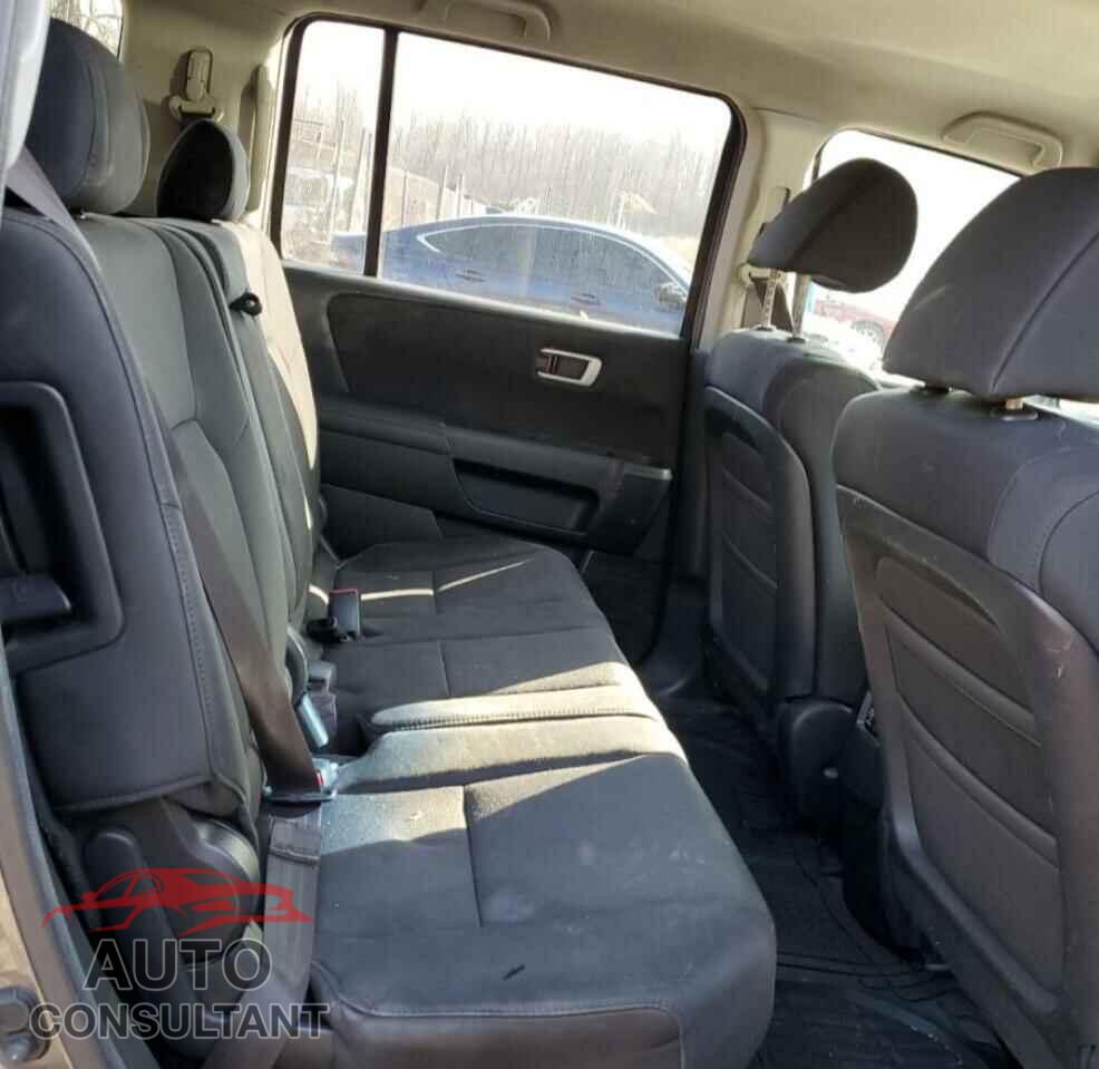 HONDA PILOT 2011 - 5FNYF4H22BB085782