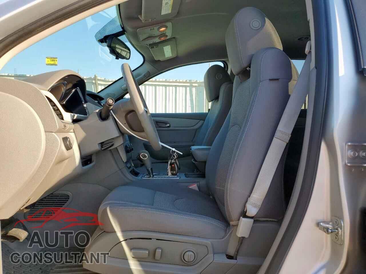 CHEVROLET TRAVERSE 2013 - 1GNKRFKD7DJ113601