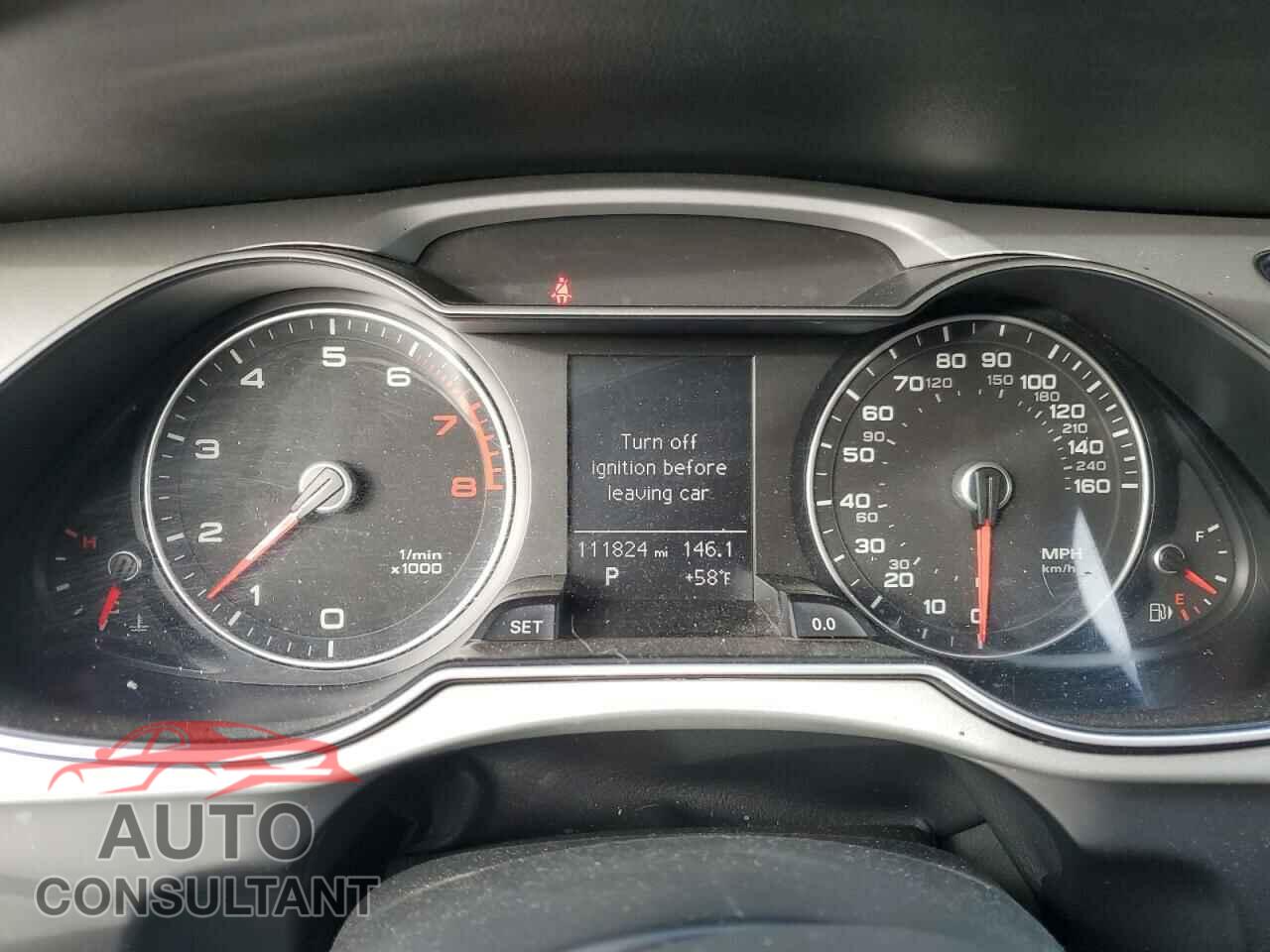 AUDI A4 2016 - WAUEFBFL0GN001421