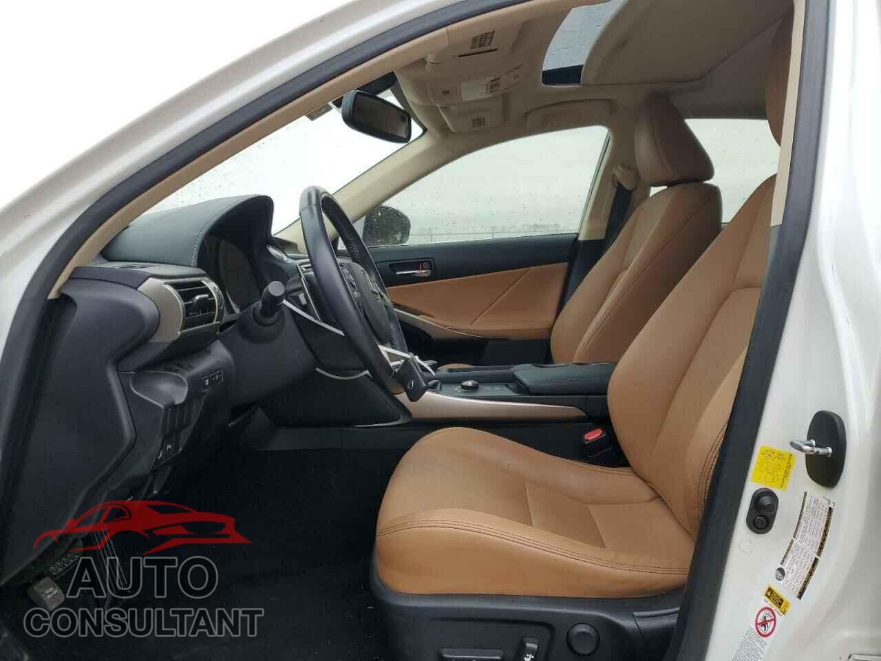 LEXUS IS 2015 - JTHBF1D2XF5070074
