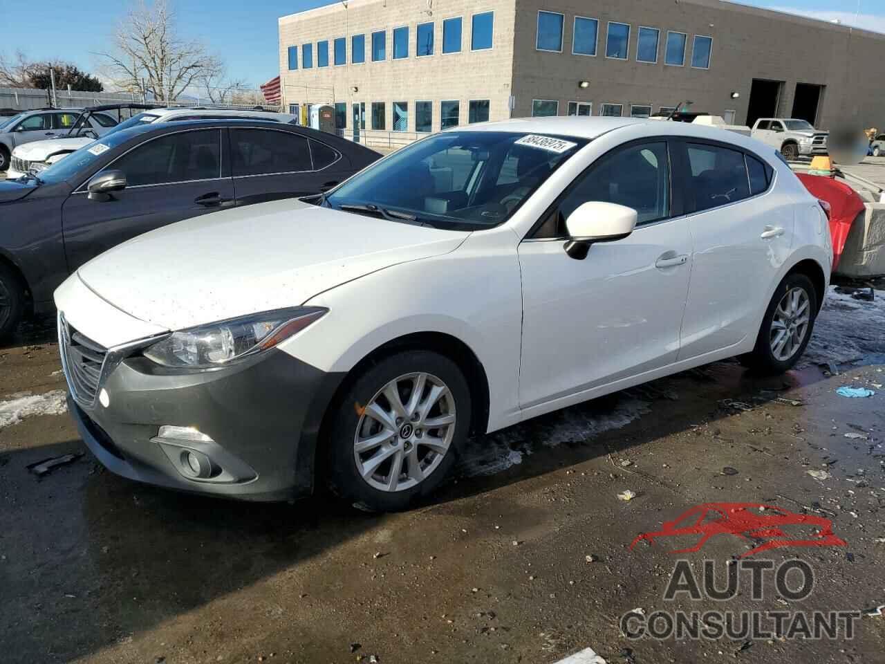 MAZDA 3 2015 - 3MZBM1L76FM177831