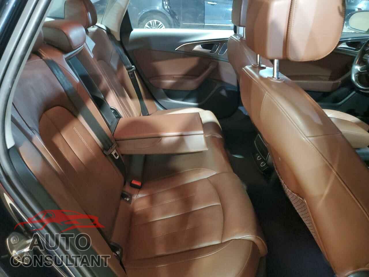 AUDI A6 2012 - WAUDFAFC8CN127655