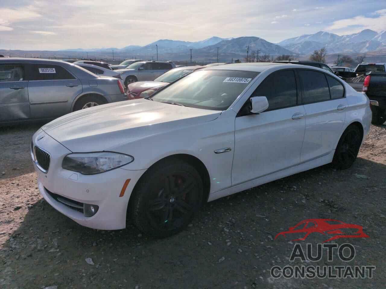 BMW 5 SERIES 2012 - WBAFR7C5XCC808940