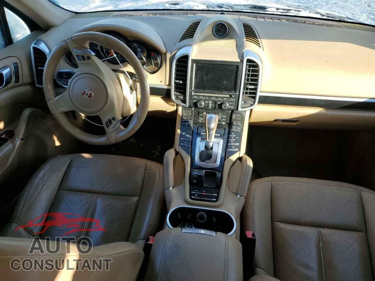 PORSCHE CAYENNE 2014 - WP1AA2A29ELA02976