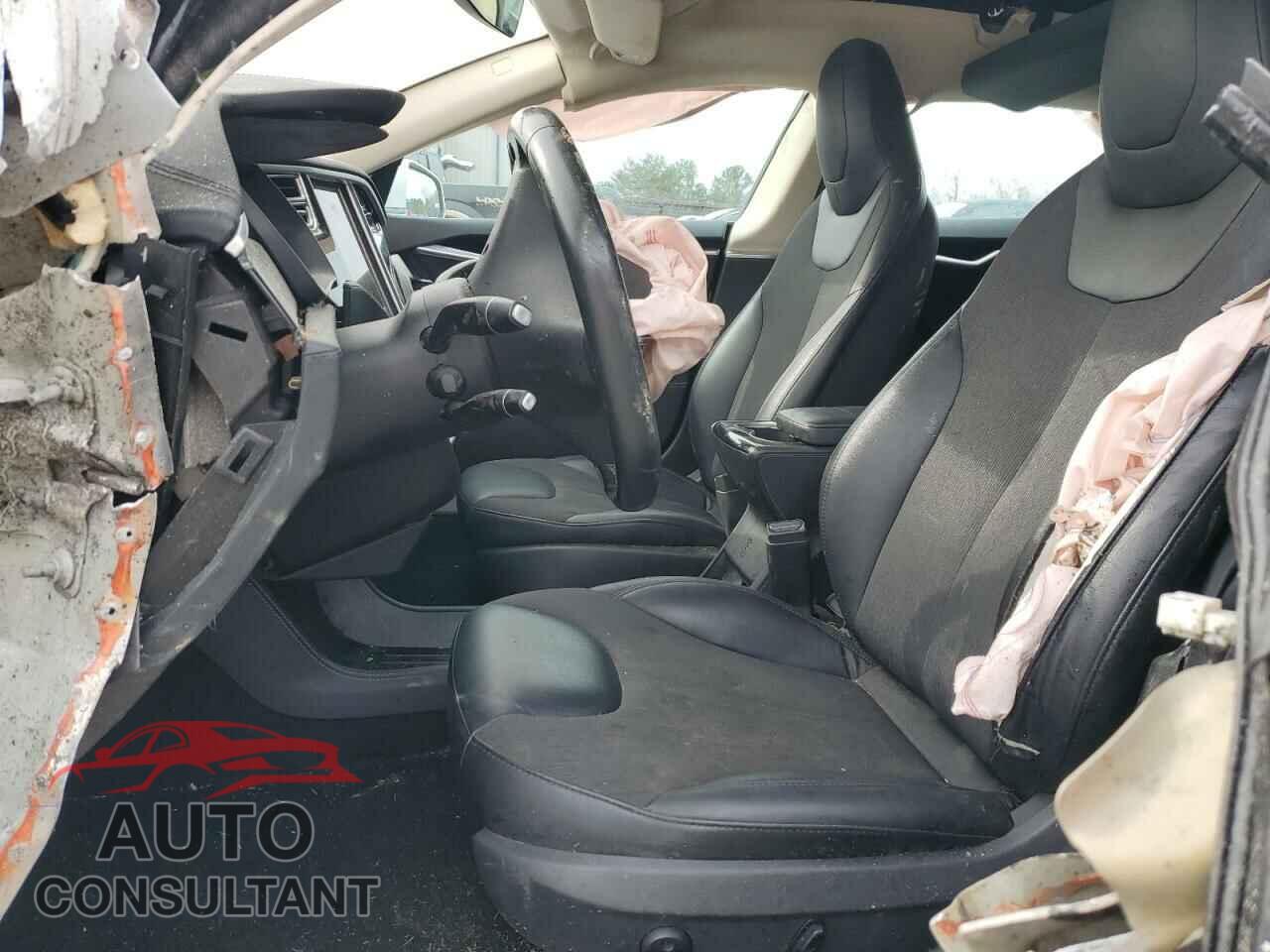 TESLA MODEL S 2015 - 5YJSA1S27FF089182