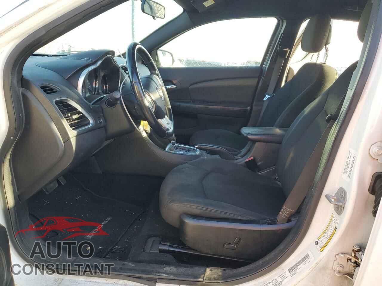 DODGE AVENGER 2013 - 1C3CDZCB5DN661376