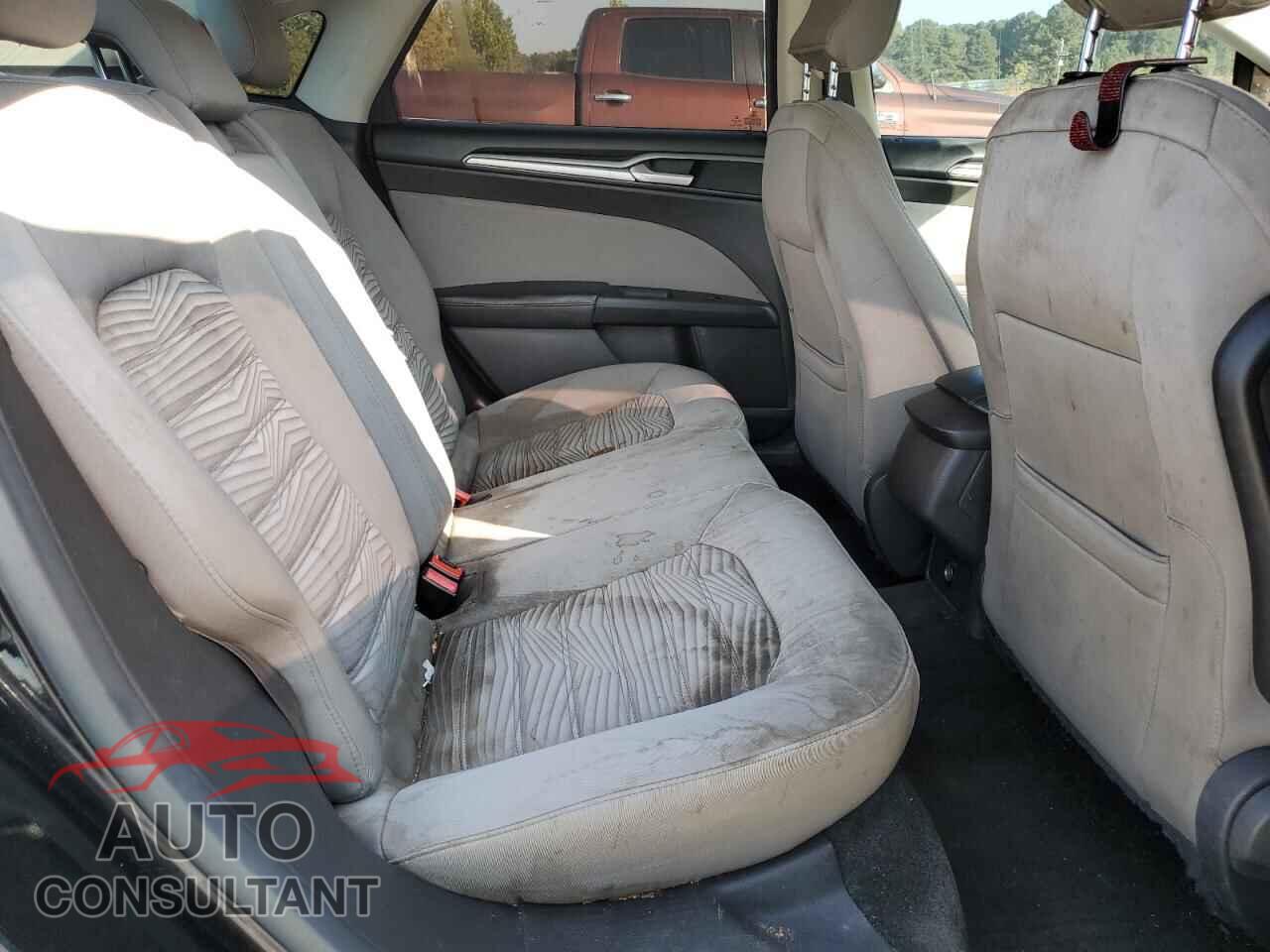 FORD FUSION 2016 - 3FA6P0G74GR376418