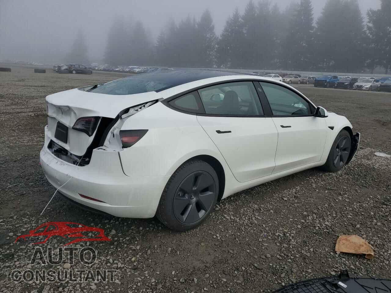TESLA MODEL 3 2023 - 5YJ3E1EA0PF686476