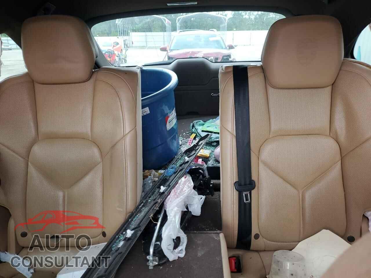 PORSCHE CAYENNE 2017 - WP1AA2A22HKA84964