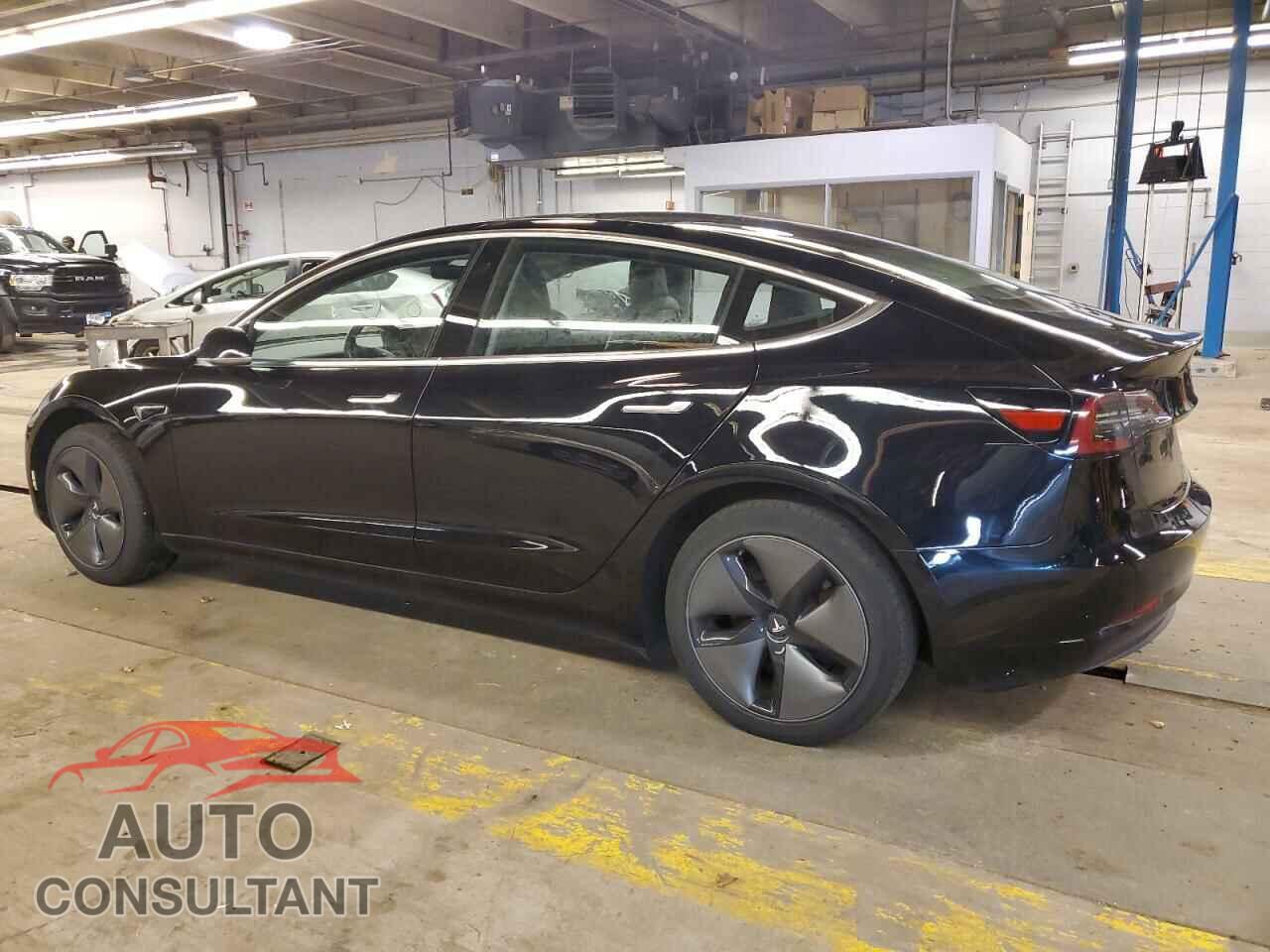 TESLA MODEL 3 2018 - 5YJ3E1EA0JF122978