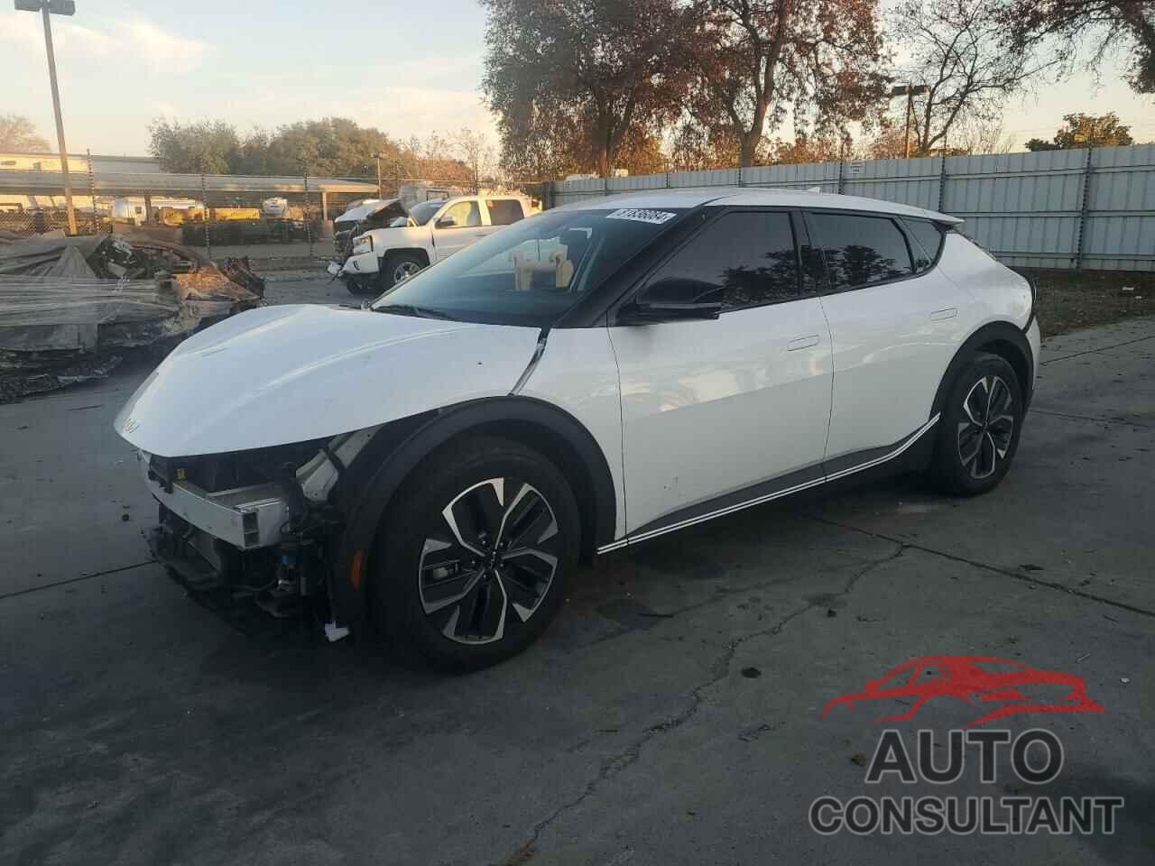 KIA EV6 LIGHT 2023 - KNDC34LB7P5608698