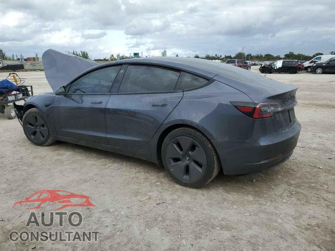 TESLA MODEL 3 2021 - 5YJ3E1EA8MF851685