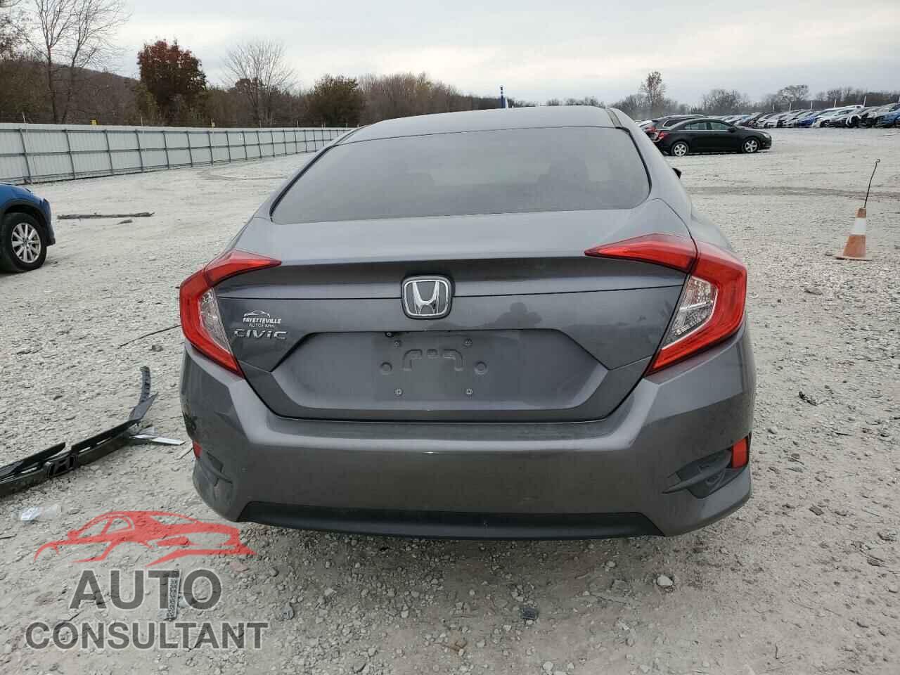 HONDA CIVIC 2017 - 19XFC2F55HE081094