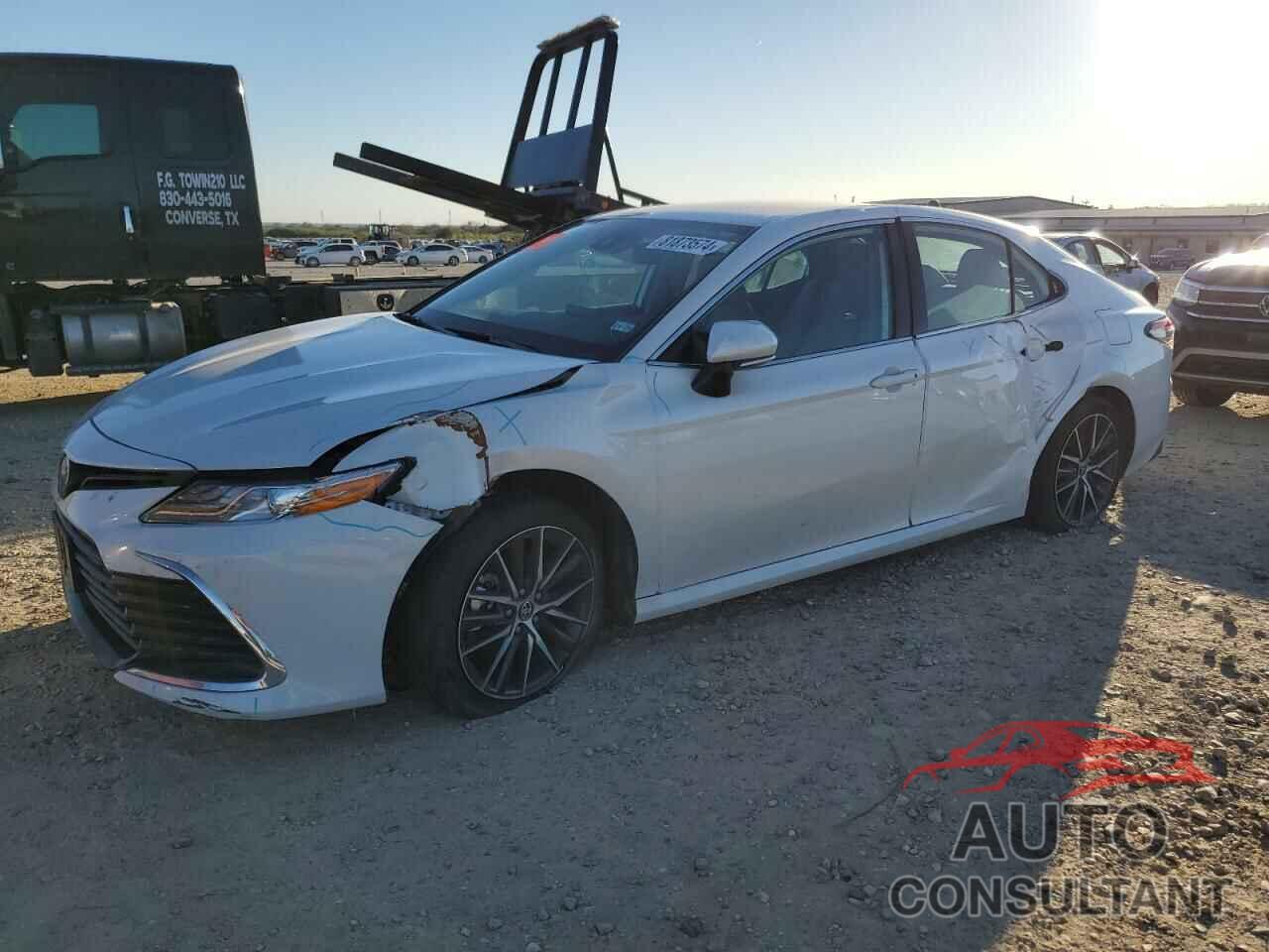 TOYOTA CAMRY 2024 - 4T1F31AK2RU064078