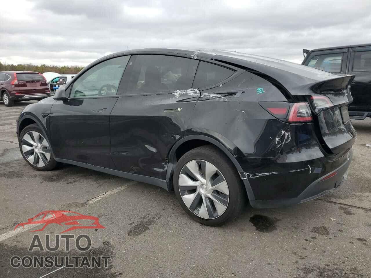 TESLA MODEL Y 2022 - 7SAYGAEE2NF524559