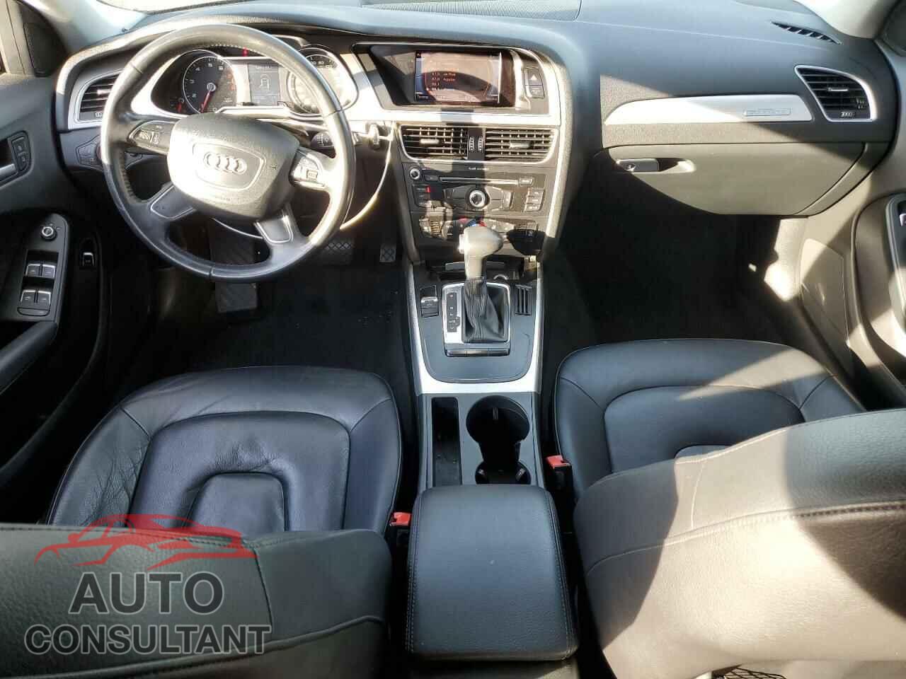 AUDI A4 2013 - WAUBFAFL9DN039643