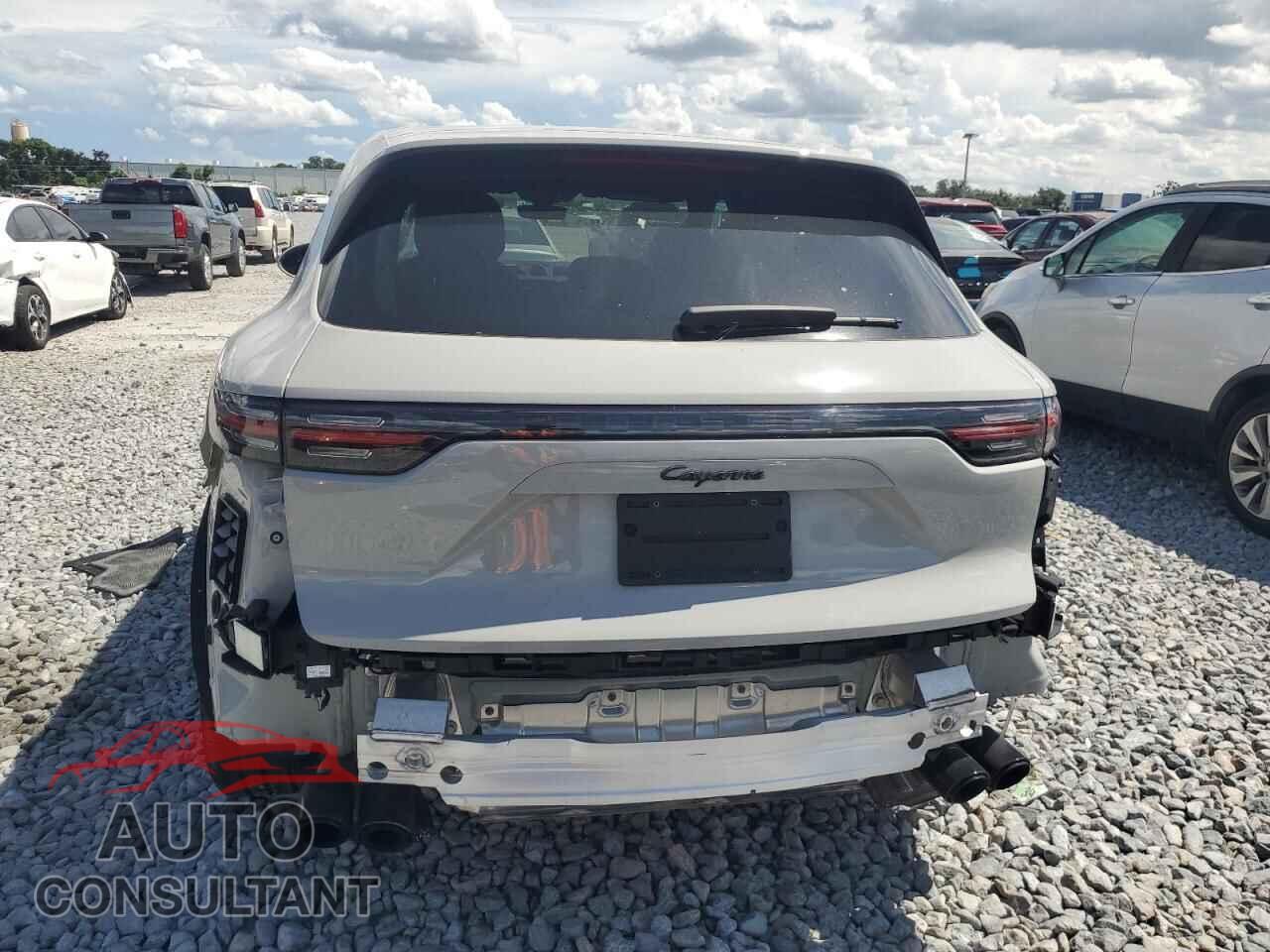PORSCHE CAYENNE 2022 - WP1AE2AY0NDA26893