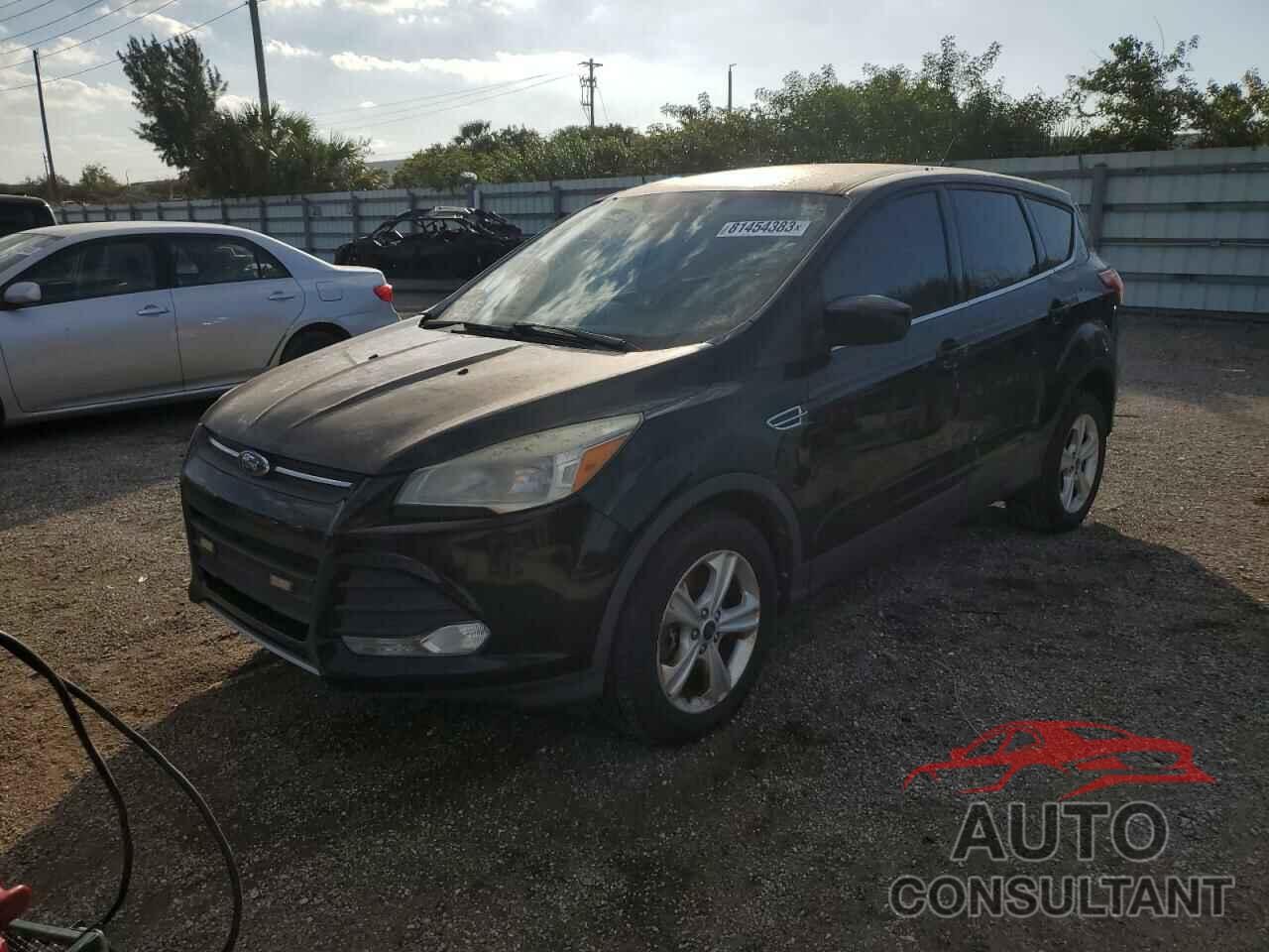 FORD ESCAPE 2016 - 1FMCU0G93GUC12802