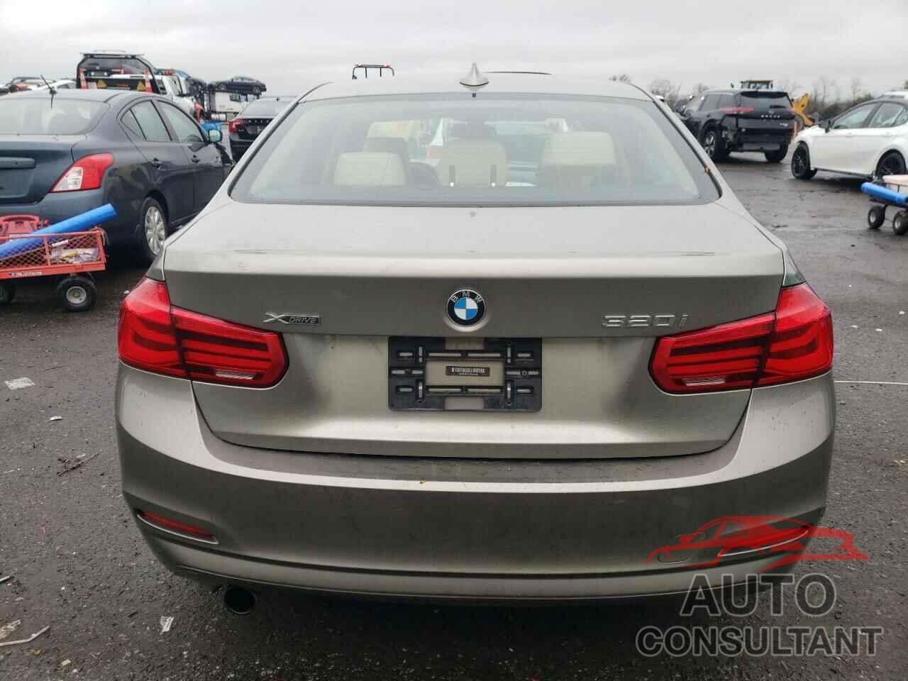 BMW 3 SERIES 2018 - WBA8A3C52JA505569