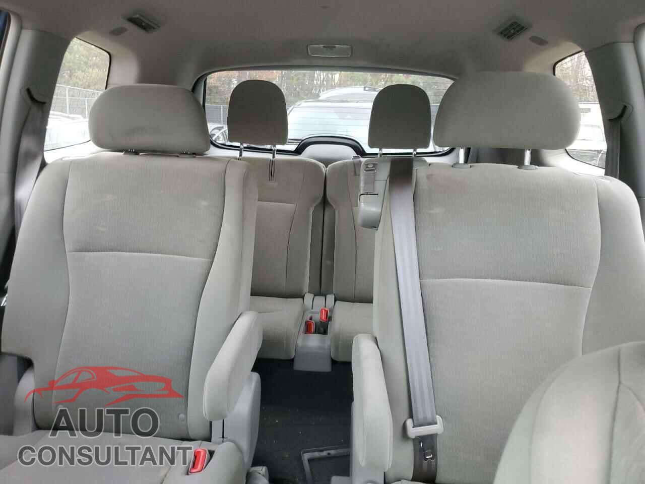 TOYOTA HIGHLANDER 2013 - 5TDBK3EH8DS242668