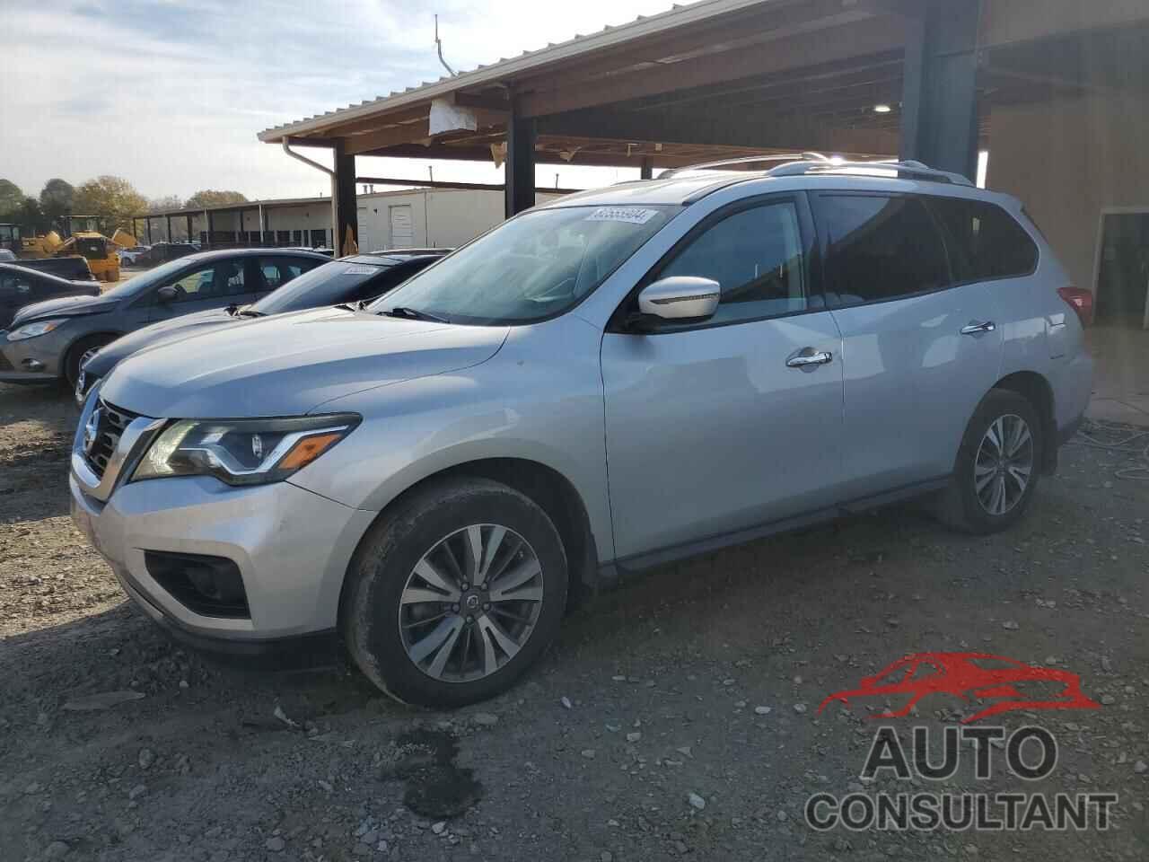 NISSAN PATHFINDER 2017 - 5N1DR2MN5HC913027