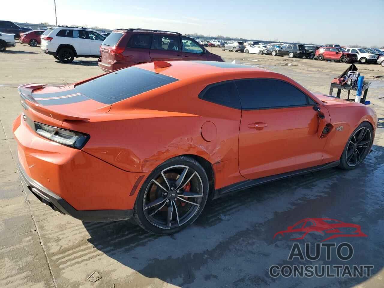 CHEVROLET CAMARO 2018 - 1G1FH1R71J0158723