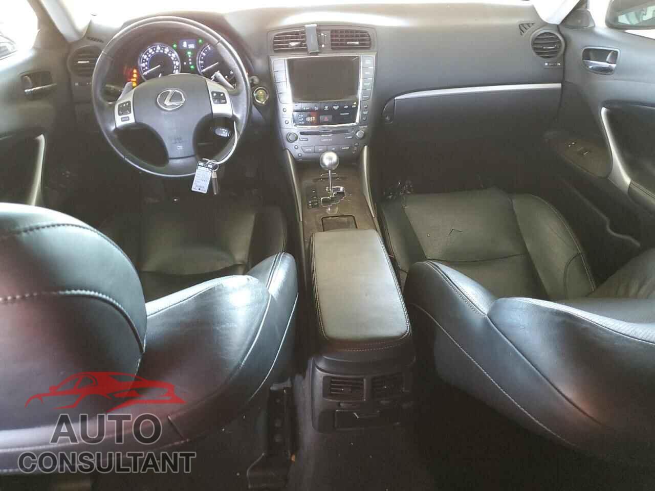 LEXUS IS 2012 - JTHBF5C29C5171644