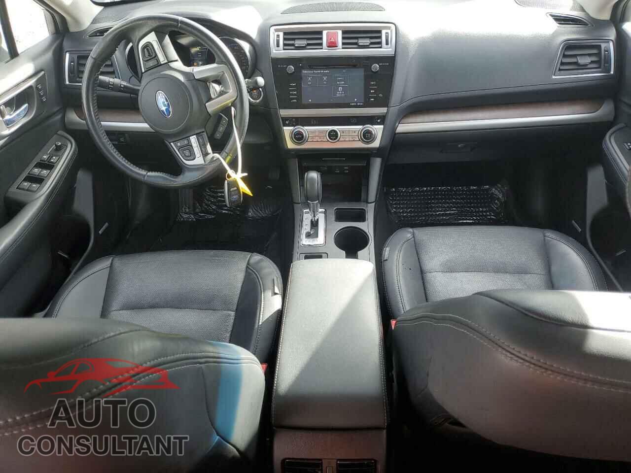 SUBARU OUTBACK 2017 - 4S4BSAKC8H3247238